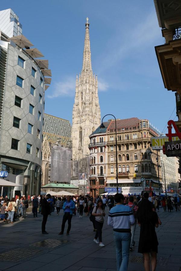 Sobieski Stefansdom * Viena